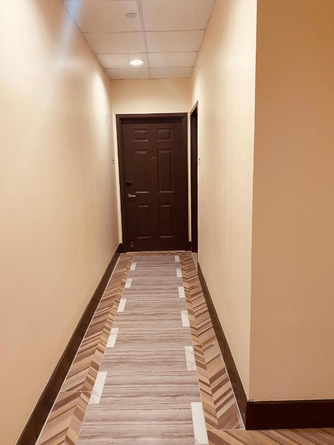 Surface Inn Brooklyn Нью-Йорк Экстерьер фото