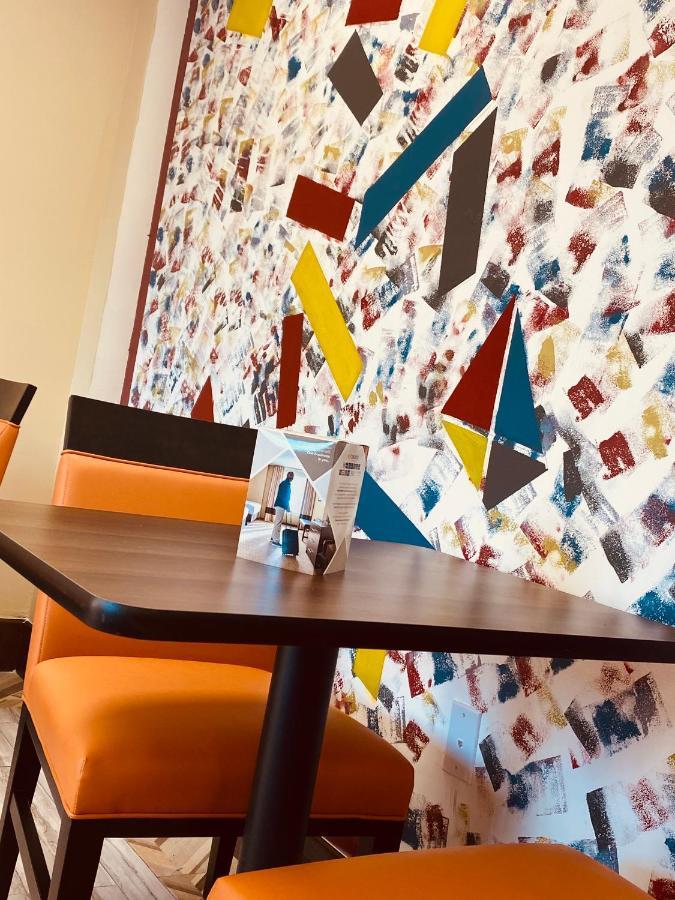 Surface Inn Brooklyn Нью-Йорк Экстерьер фото